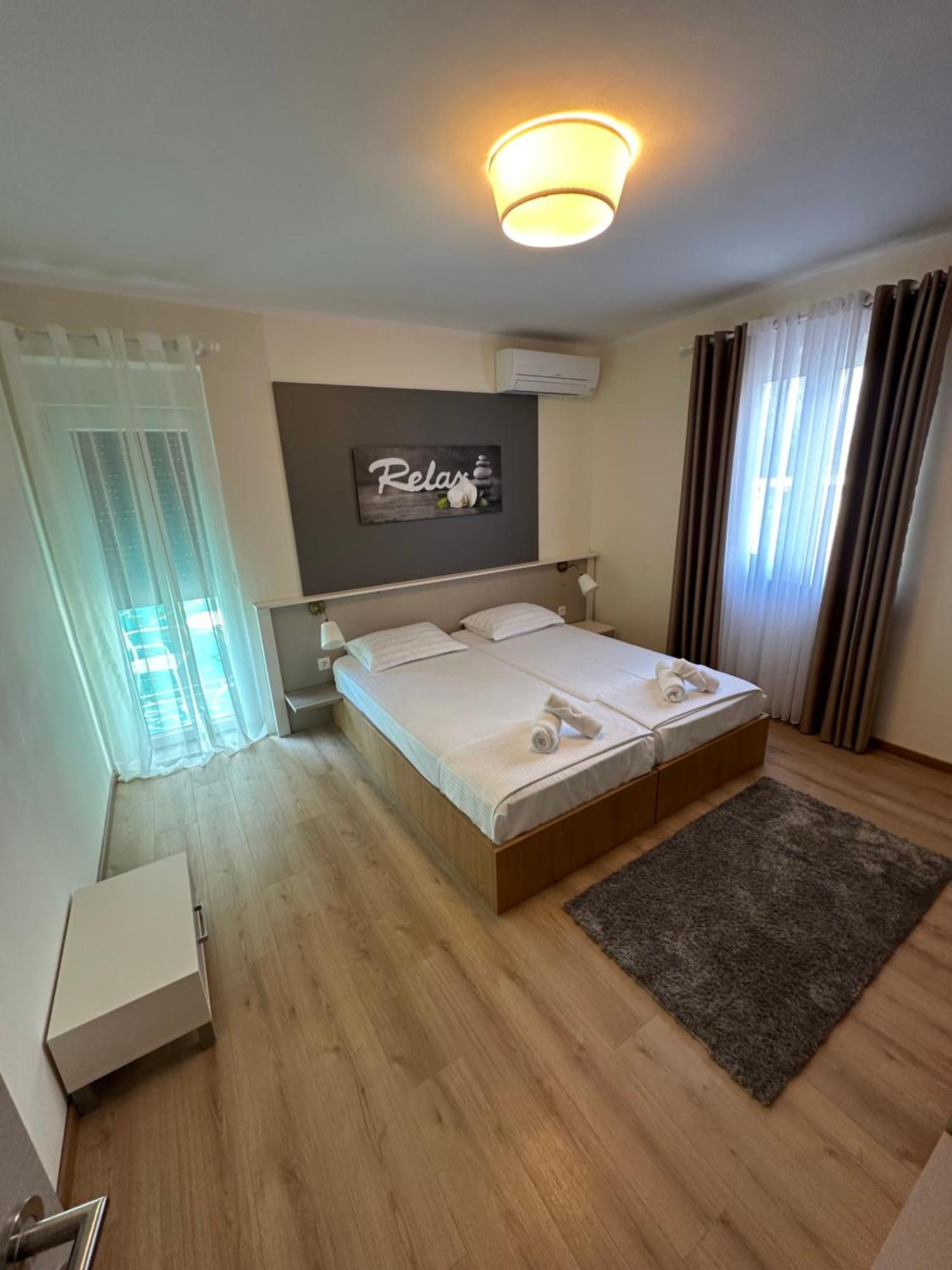 Luxury Apartments Vili Umago Esterno foto